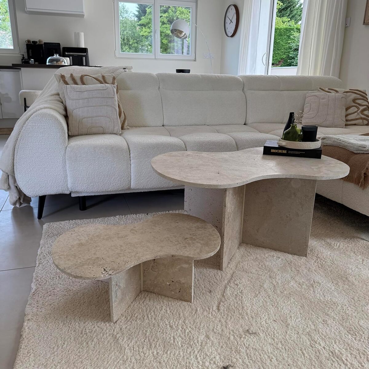 Test de la table basse travertin nuage avec extension