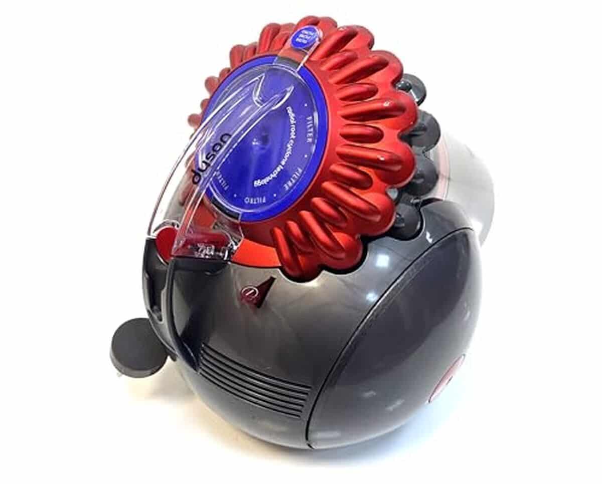 Test : aspirateur Dyson Cinetic Big Ball Parquet 2, puissance et efficacité