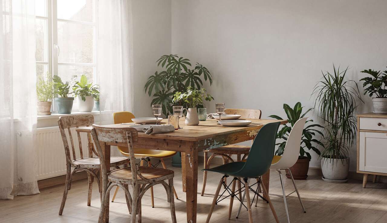 Choisir des chaises dépareillées pour une salle à manger dynamique Choisir des chaises dépareillées pour une salle à manger dynamique