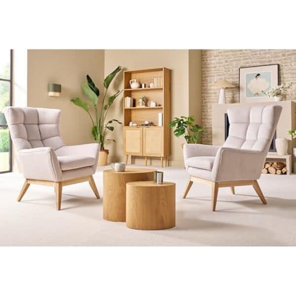 Découvrez notre avis complet sur le fauteuil Miliboo Brody au design scandinave et à l'effet velours pour un intérieur moderne et confortable.