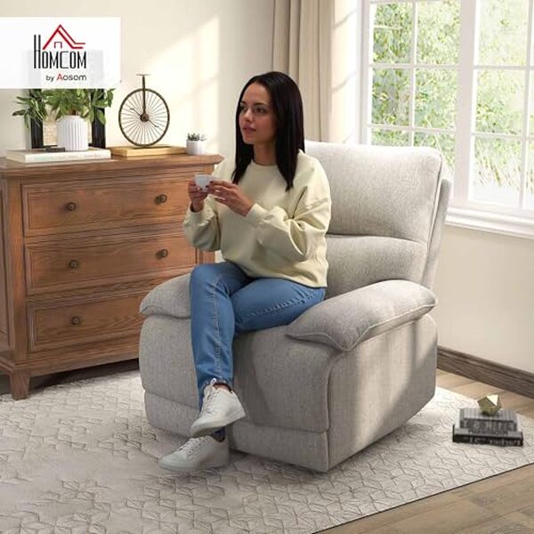 Découvrez notre test complet du fauteuil relaxation Homcom inclinable en tissu gris clair : confort, design et fonctionnalité pour un moment de détente optimal.