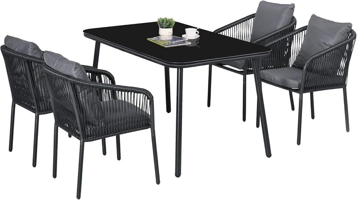 Test : ensemble salle à manger en rotin Outsunny 4 personnes